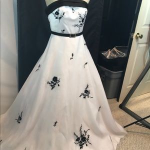 Jovani Gown
